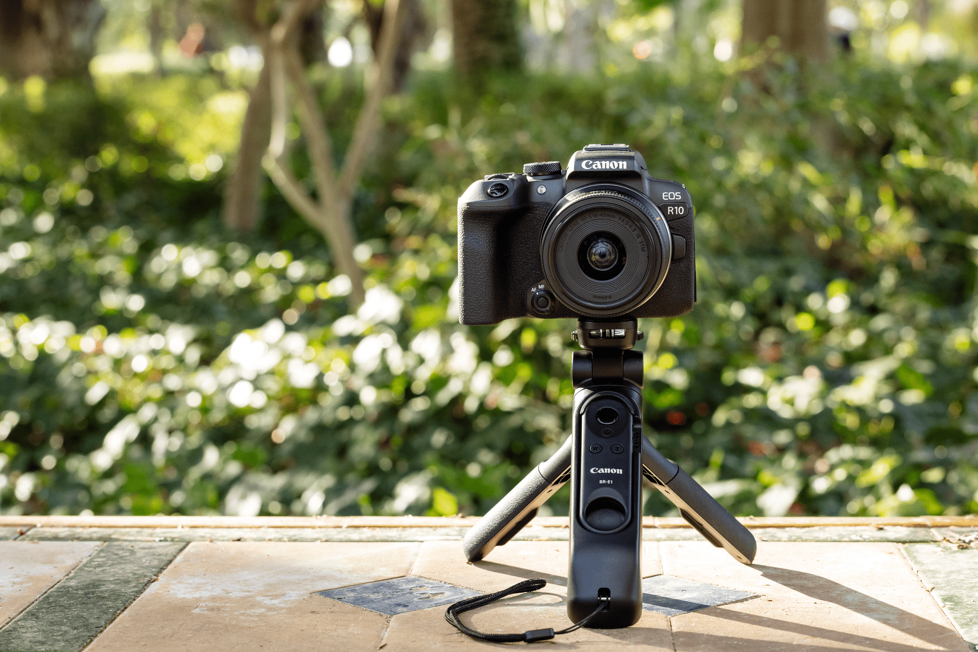 Canon EOS R10